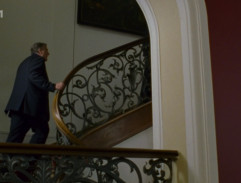Maigret dans l'escalier