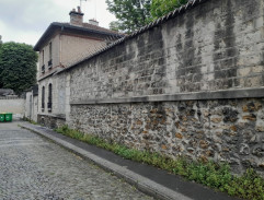 Près du cimetière