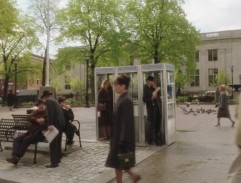 Une cabine téléphonique