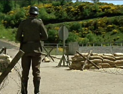 Le camion devant le barrage