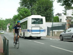 À bras ouverts