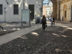 Monseigneur Caldana en colère