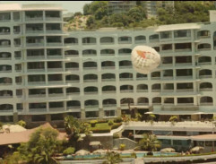 L'hôtel au bord de mer