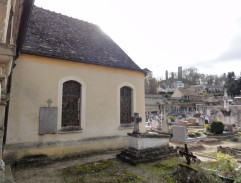 Intérieur du cimetière de Saint-Robin