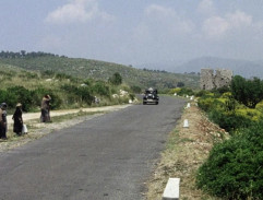 Une route au-dessus de Monte-Carlo