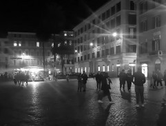 La place dans la nuit