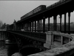 Le métro sur le pont