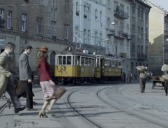 Un tramway jaune