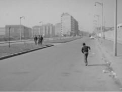 La rue près de l'usine