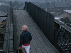 La Fille au pistolet