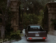 Frank Farmer arrive chez Rachel Marron