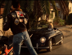 Pete s'arrête à moto