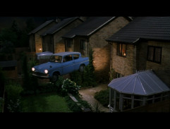 Ron avec ses frères jumeaux dans la voiture