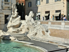 À la fontaine