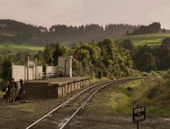 Gare ferroviaire à la campagne
