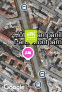 Rue avec immeuble