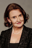 Eva Holubová